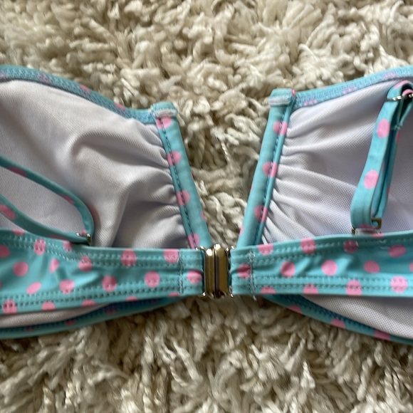 Bathing suit - Picture 3 of 4